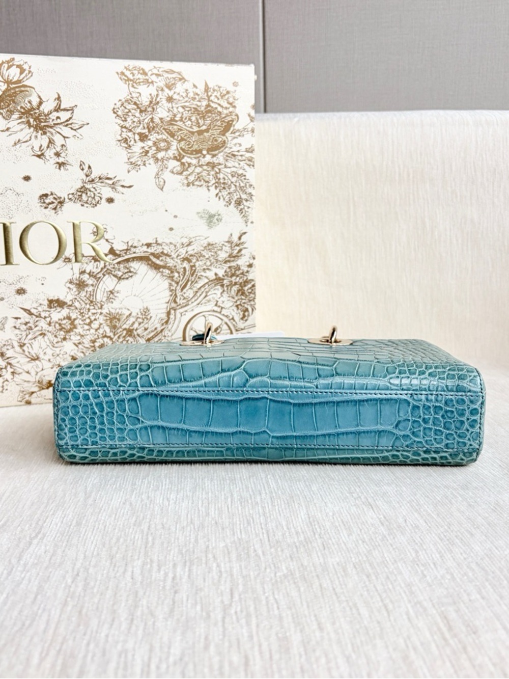 Dior  | D-Joy Medium Crocodile Mint Blue Croc-Embossed Leather Top-Handle Bag - Picture 5 of 9